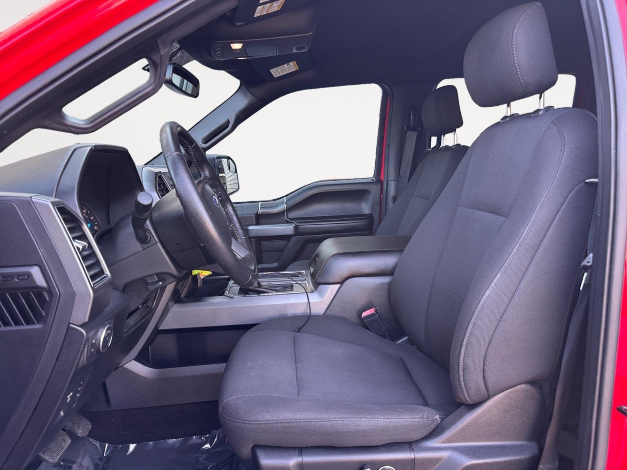 Ford F-150 XLT SuperCrew 5.5-ft. Bed 4WD 2018 Ford F-150 XLT SuperCrew 5.5-ft. Bed 4WD 2018