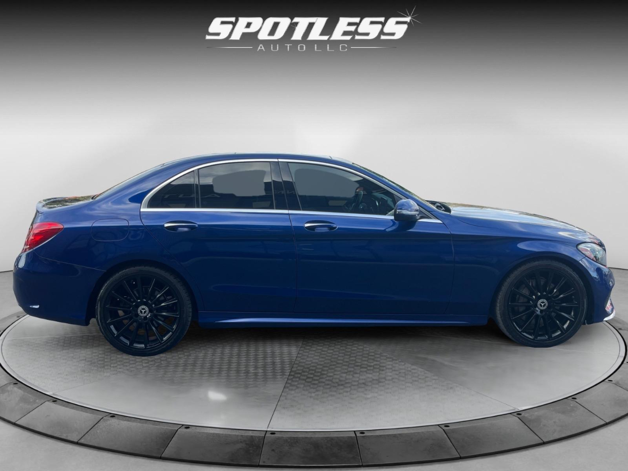 Mercedes-Benz C-Class C300 Sedan 2017 Mercedes-Benz C-Class C300 Sedan 2017