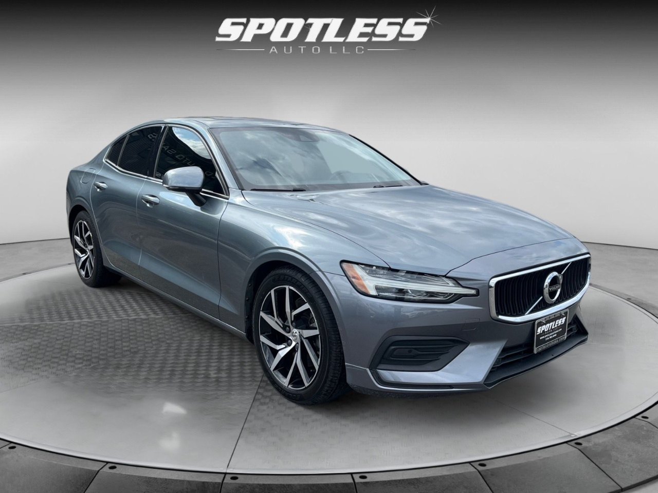 Volvo S60 T5 Momentum 2019 Volvo S60 T5 Momentum 2019