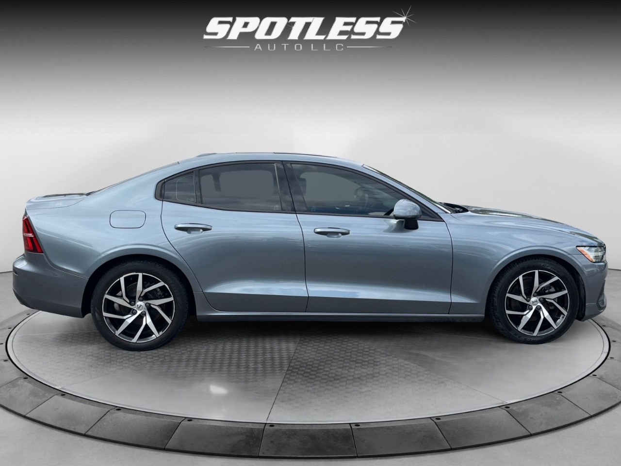 Volvo S60 T5 Momentum 2019 Volvo S60 T5 Momentum 2019