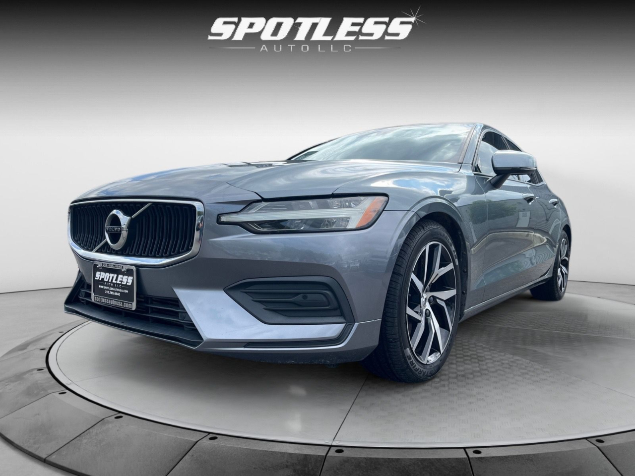 Volvo S60 T5 Momentum 2019 Volvo S60 T5 Momentum 2019