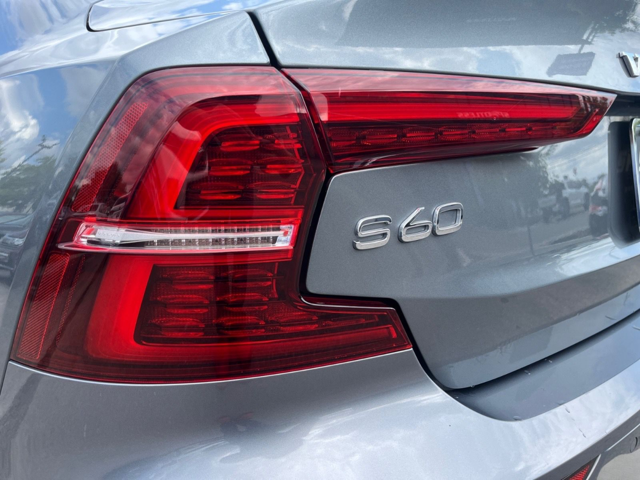 Volvo S60 T5 Momentum 2019 Volvo S60 T5 Momentum 2019