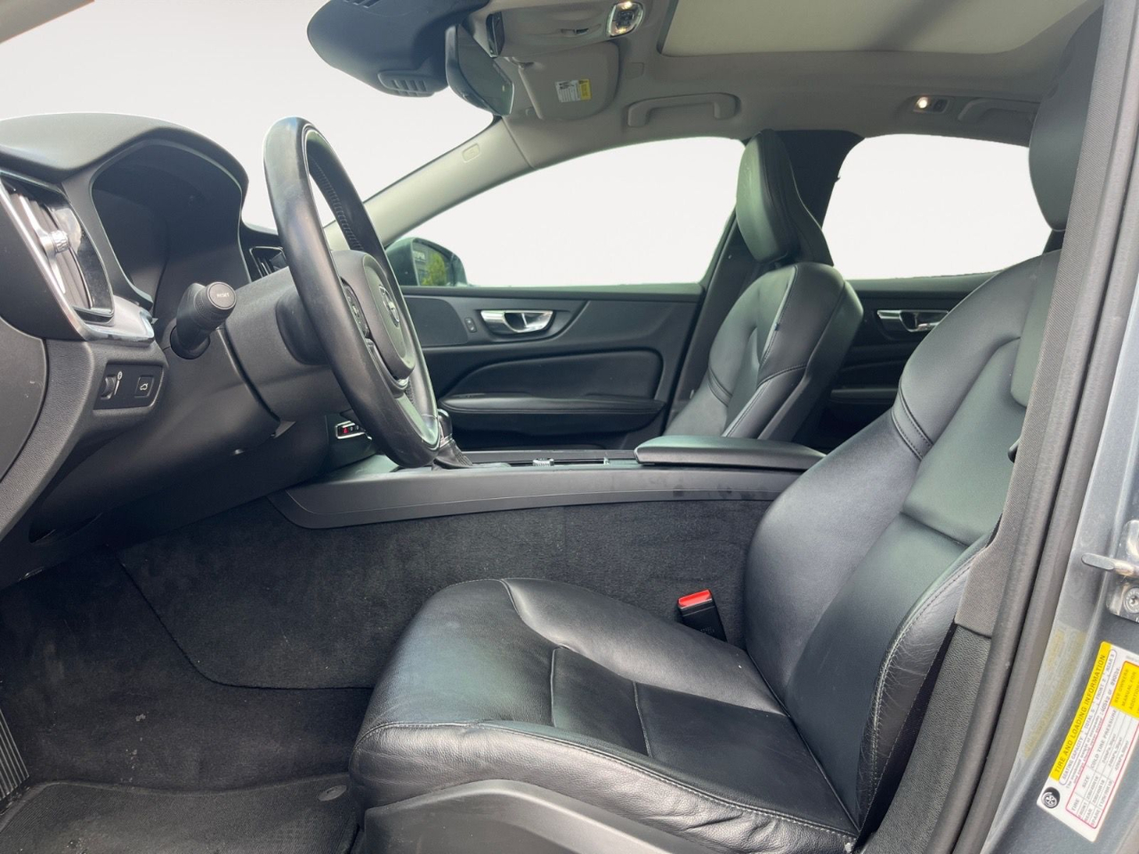 Volvo S60 T5 Momentum 2019 Volvo S60 T5 Momentum 2019