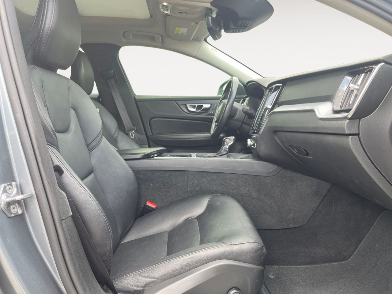 Volvo S60 T5 Momentum 2019 Volvo S60 T5 Momentum 2019