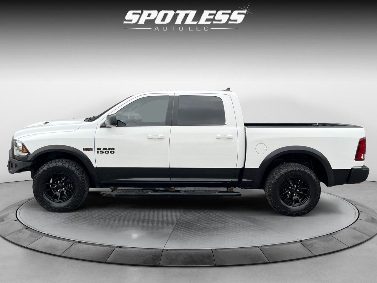 RAM 1500 Rebel Crew Cab SWB 4WD 2018 RAM 1500 Rebel Crew Cab SWB 4WD 2018