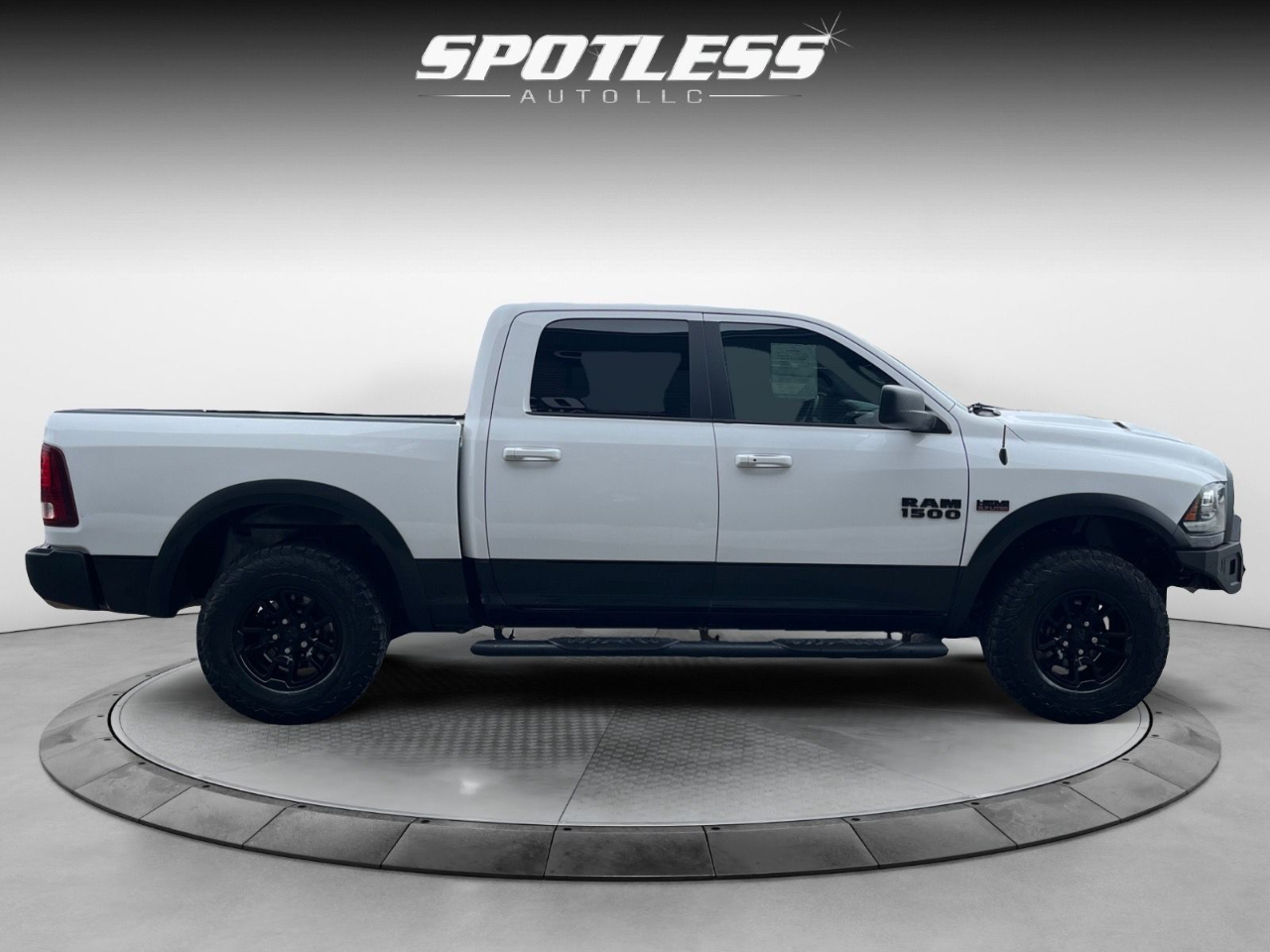 RAM 1500 Rebel Crew Cab SWB 4WD 2018 RAM 1500 Rebel Crew Cab SWB 4WD 2018