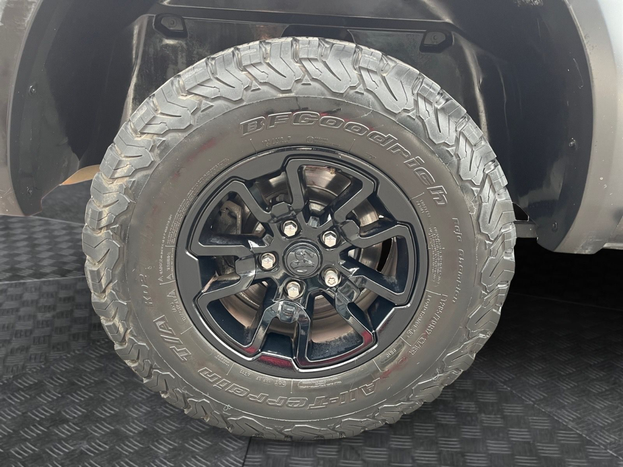 RAM 1500 Rebel Crew Cab SWB 4WD 2018 RAM 1500 Rebel Crew Cab SWB 4WD 2018