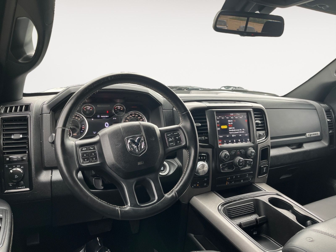 RAM 1500 Rebel Crew Cab SWB 4WD 2018 RAM 1500 Rebel Crew Cab SWB 4WD 2018