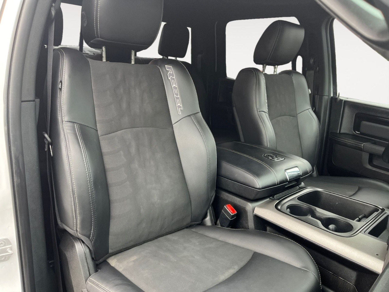 RAM 1500 Rebel Crew Cab SWB 4WD 2018 RAM 1500 Rebel Crew Cab SWB 4WD 2018