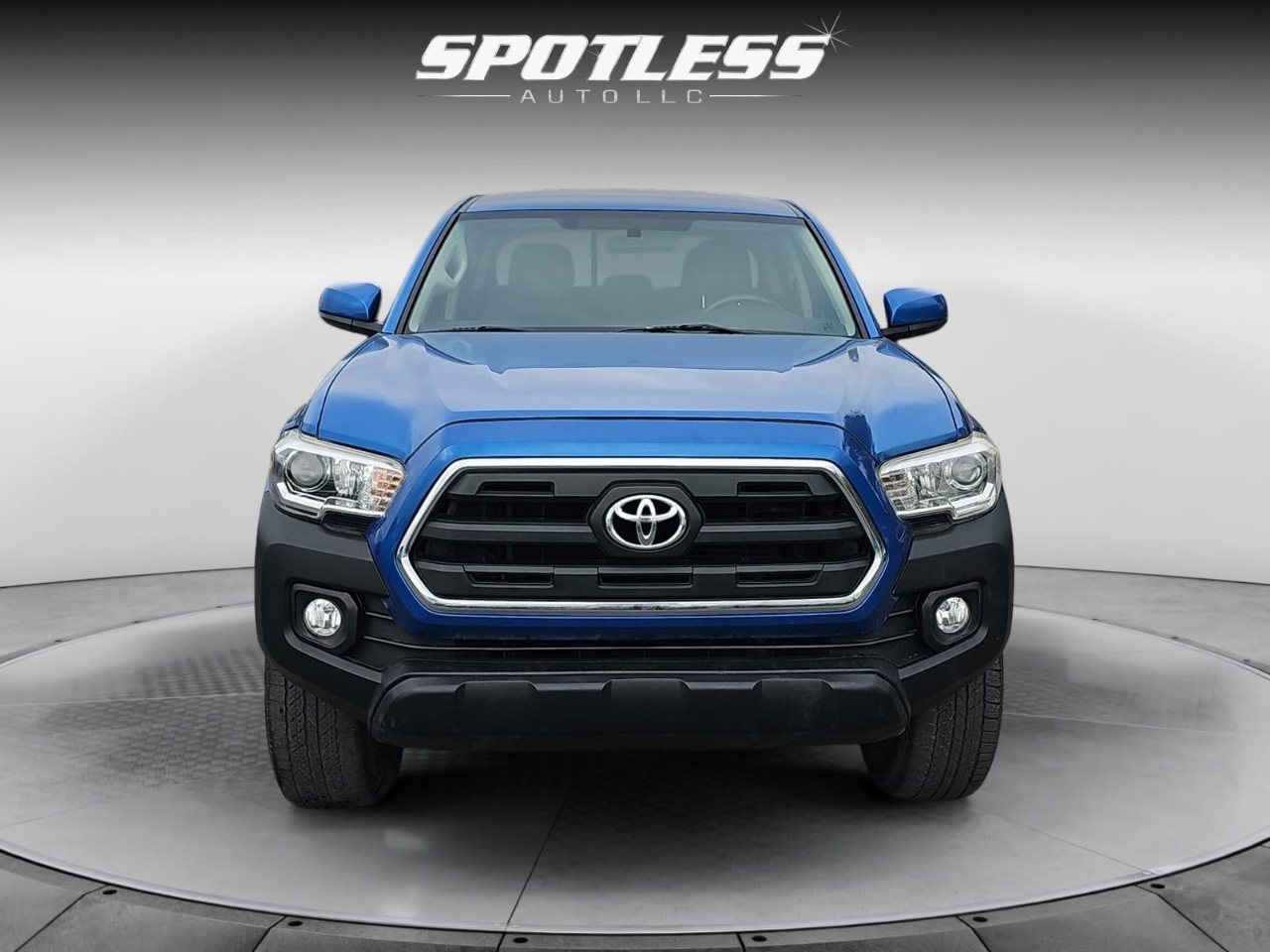 2016 Toyota Tacoma SR5 photo 4