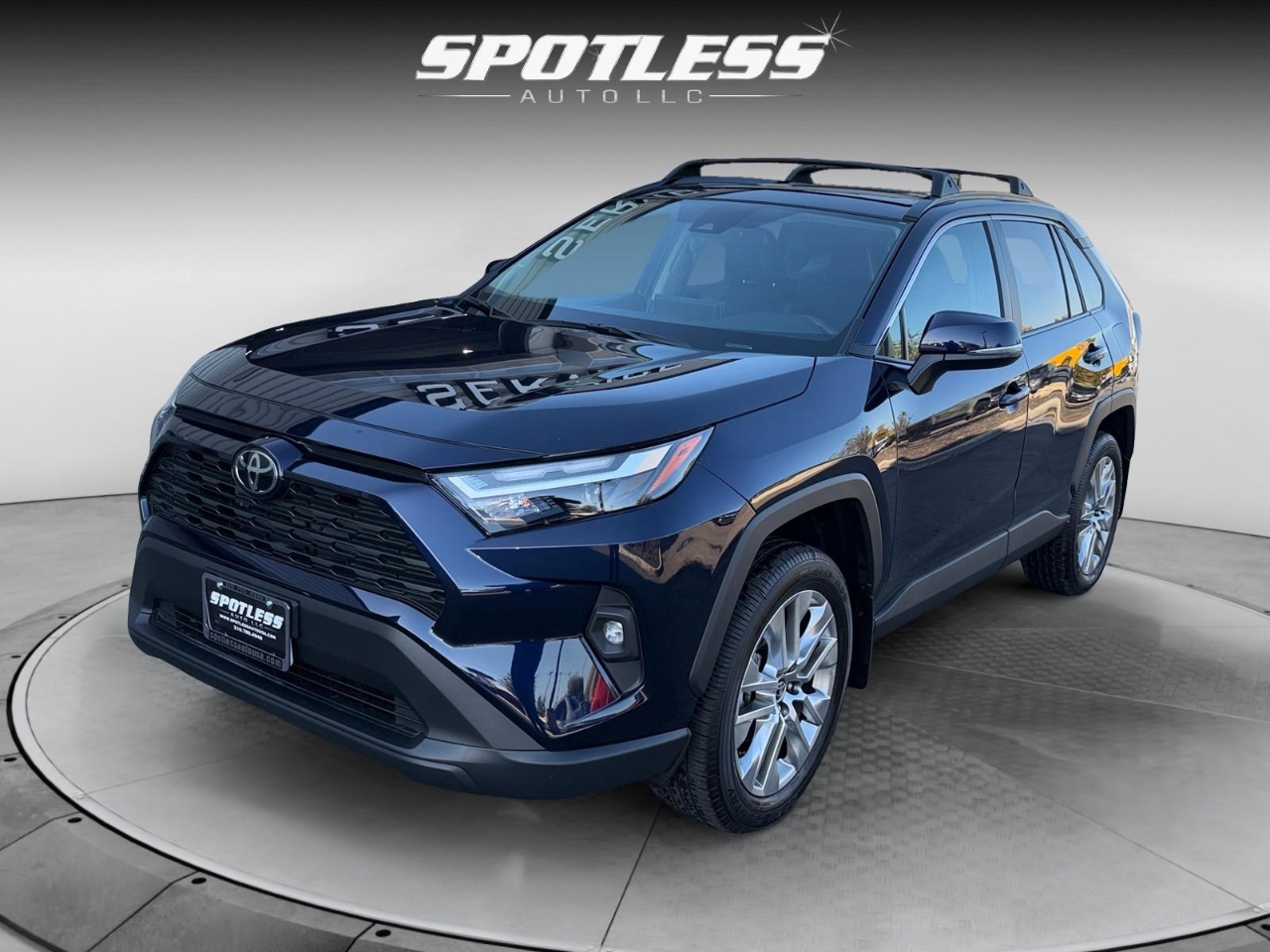 2025 Toyota RAV4 XLE Premium's photo