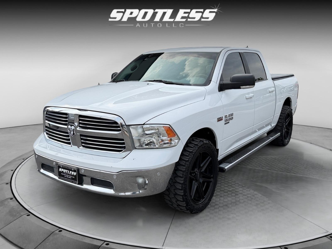 2019 RAM 1500 Classic Lone Star Silver 4x2 Crew Cab 5'7" Box