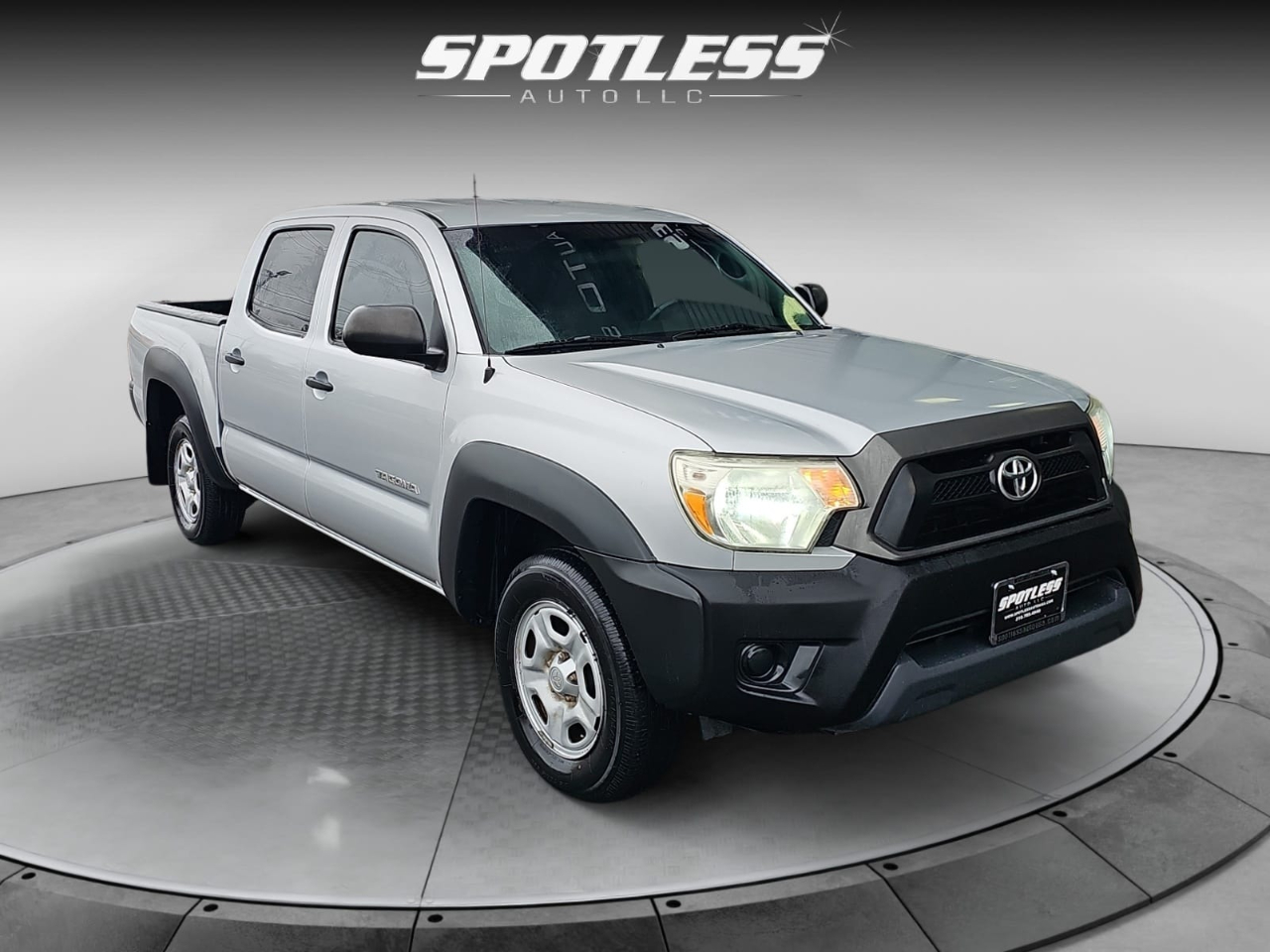 Toyota Tacoma Double Cab Auto 2WD 2012