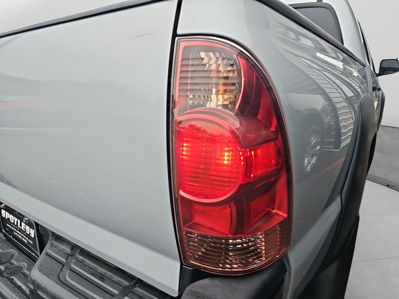 Toyota Tacoma Double Cab Auto 2WD 2012