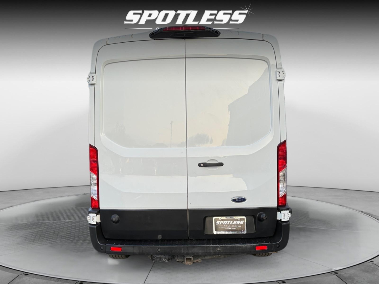 2020 Ford Transit Van photo 4