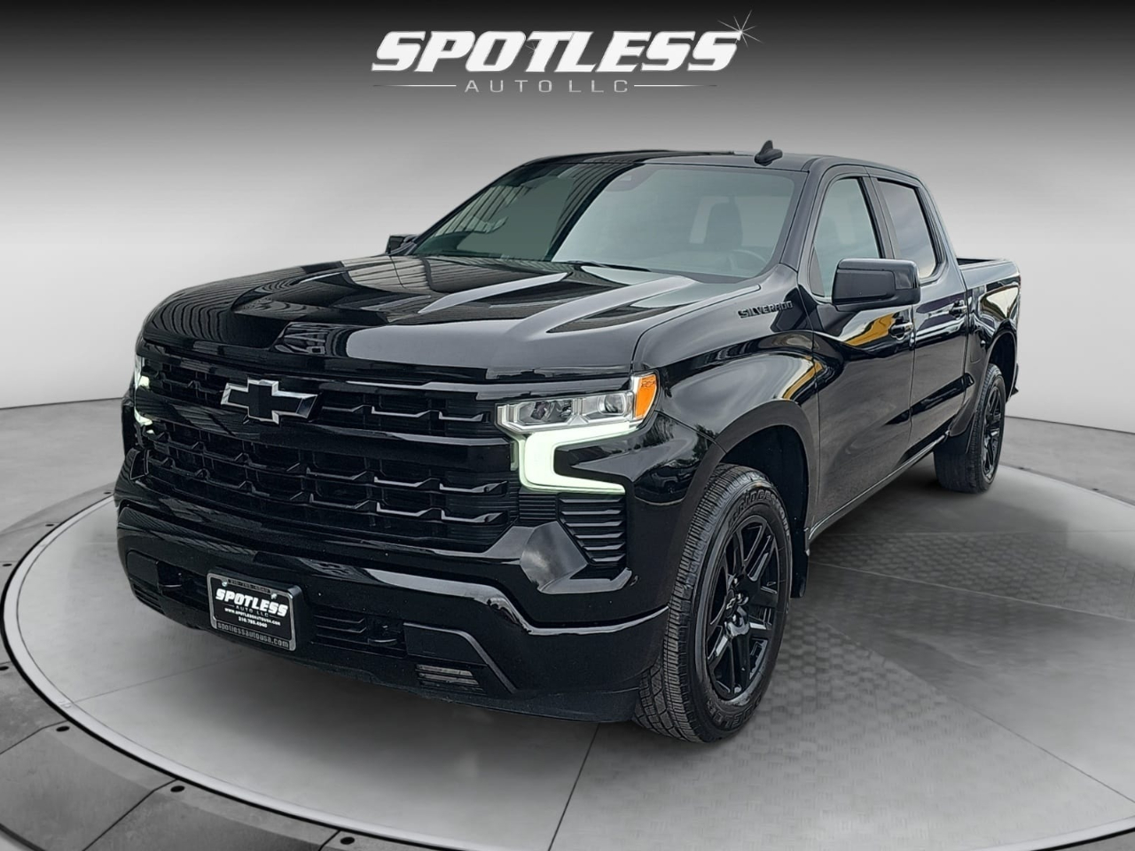 2023 Chevrolet Silverado 1500 RST Crew Cab 2WD