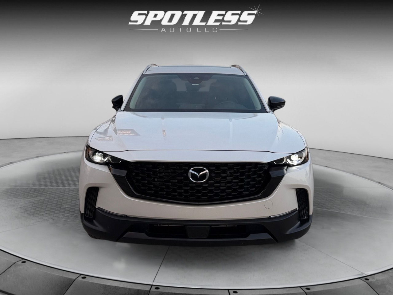2023 Mazda CX-50 2.5 Preferred Plus photo 4