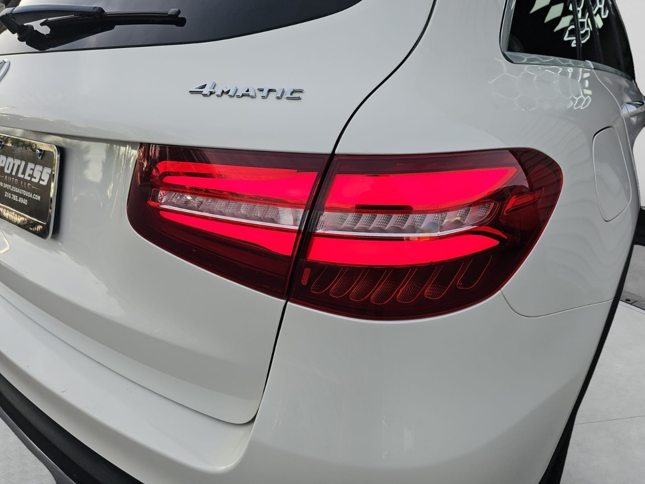 Mercedes-Benz GLC-Class GLC300 4MATIC 2018