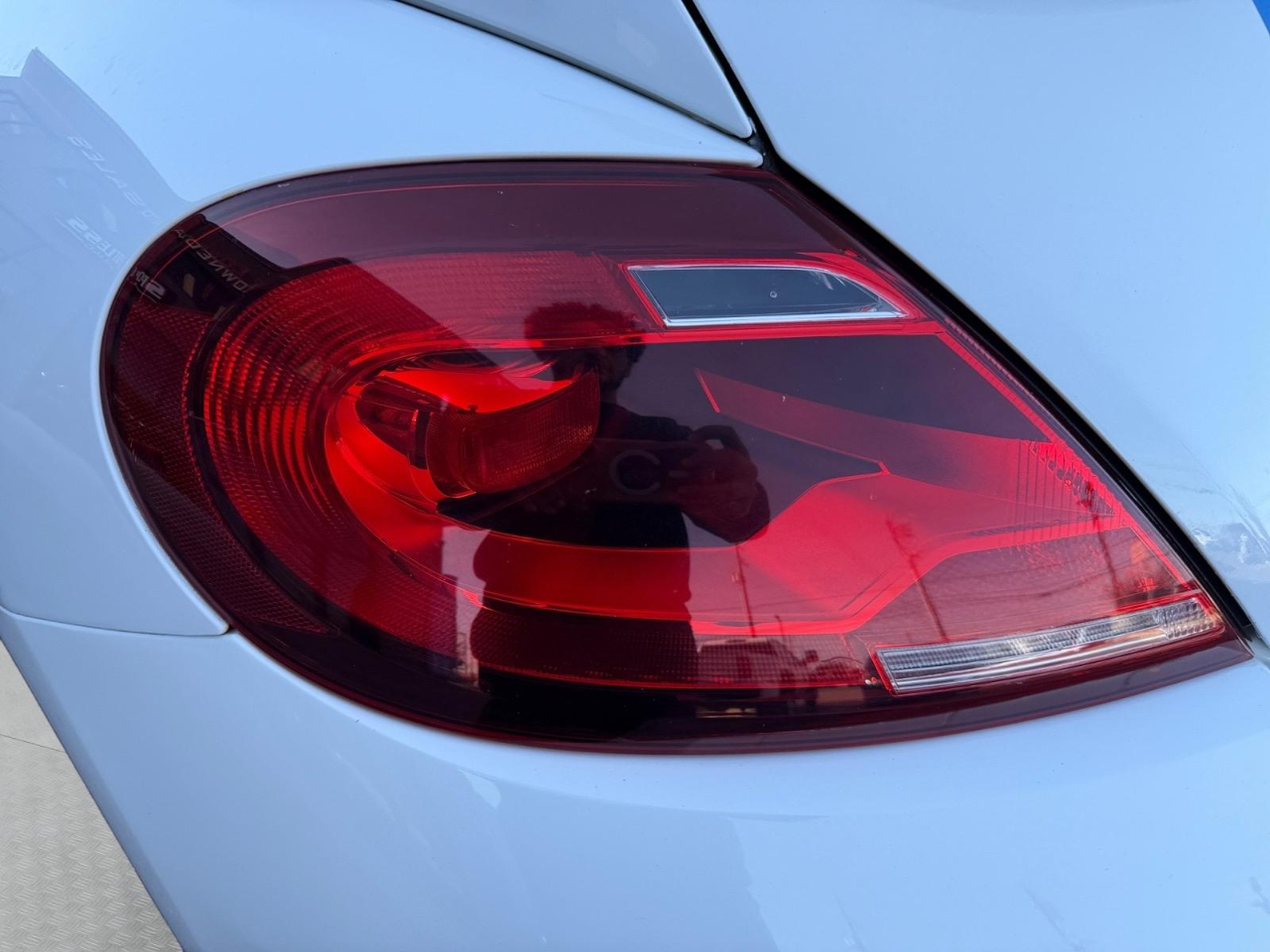 Volkswagen Beetle 1.8T S 2017