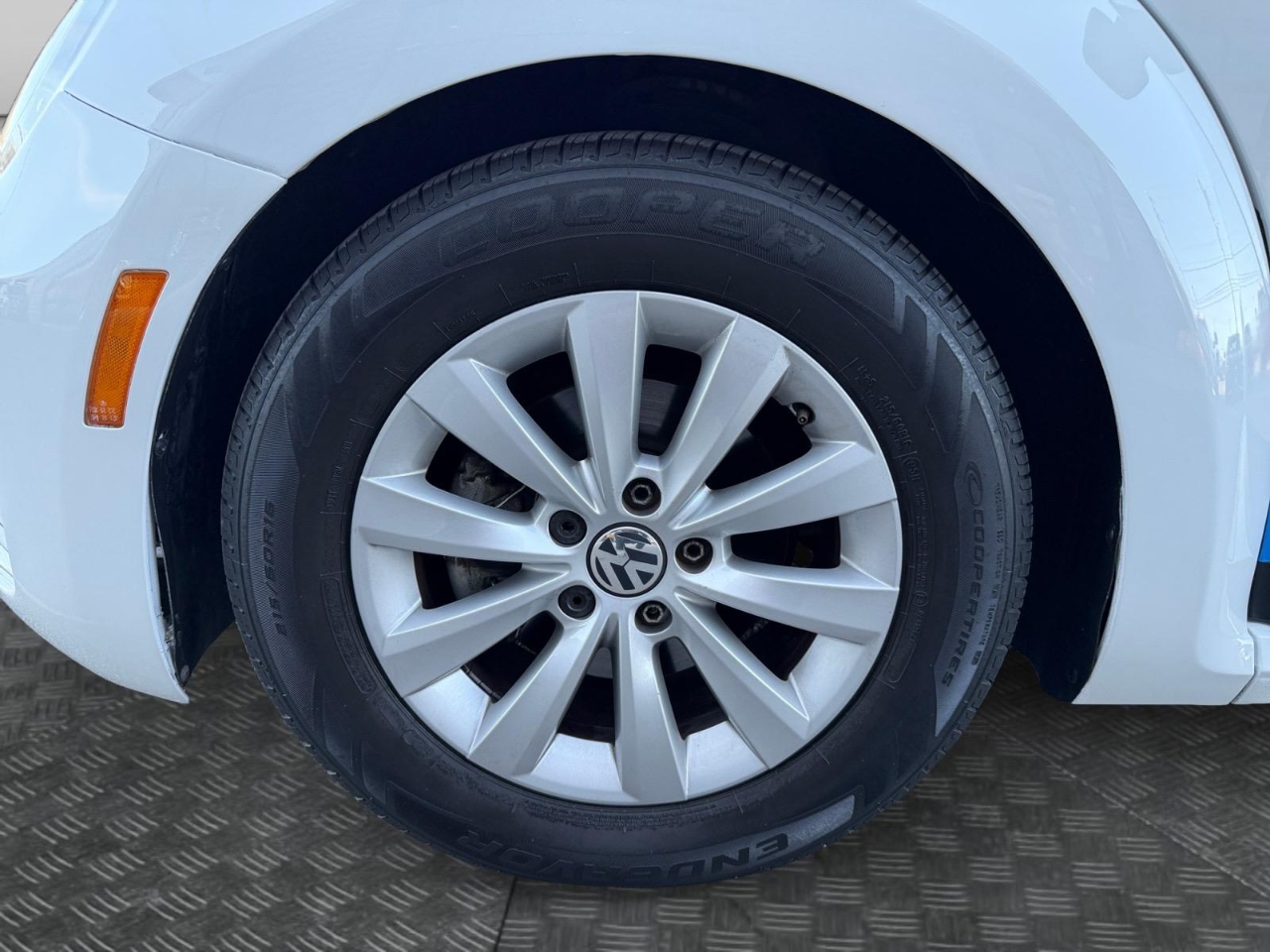 Volkswagen Beetle 1.8T S 2017