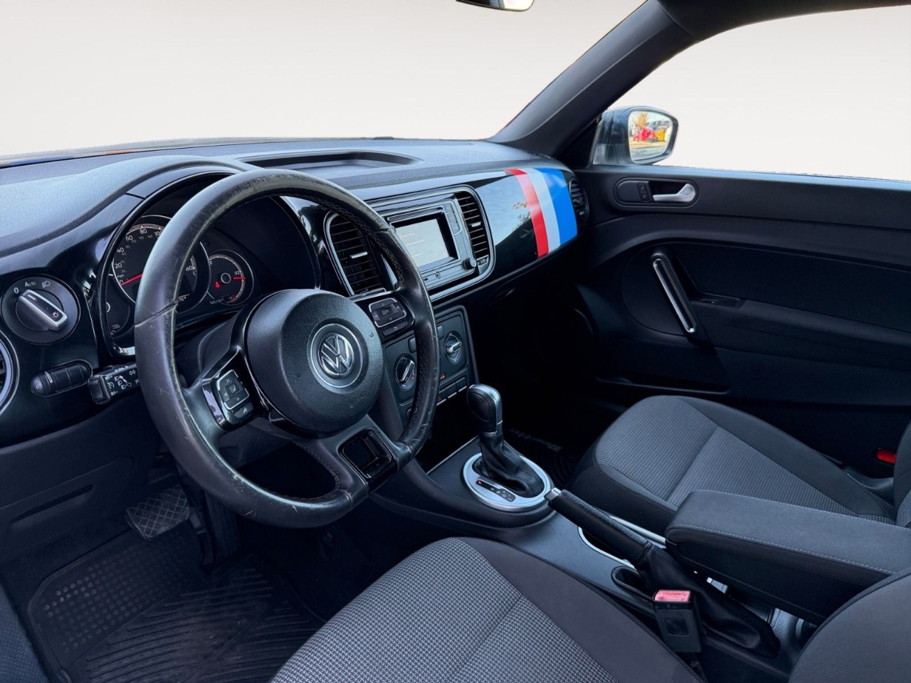 Volkswagen Beetle 1.8T S 2017