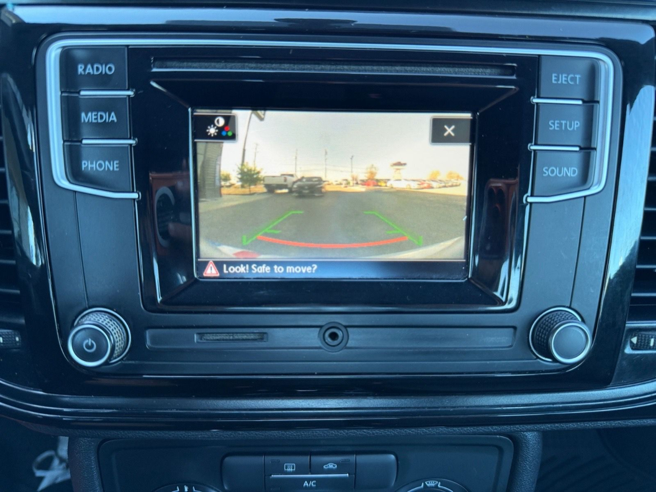 Volkswagen Beetle 1.8T S 2017