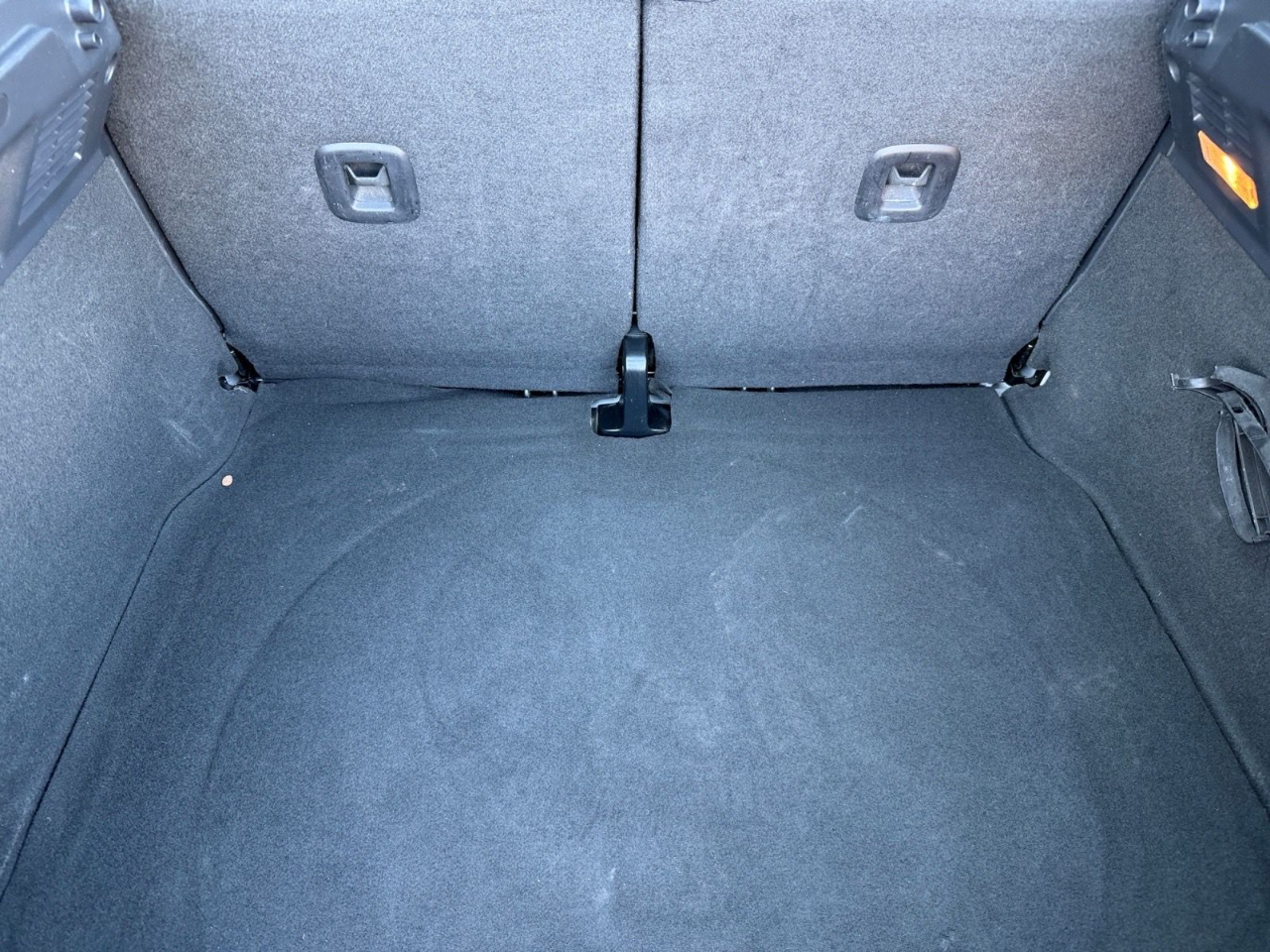 Volkswagen Beetle 1.8T S 2017