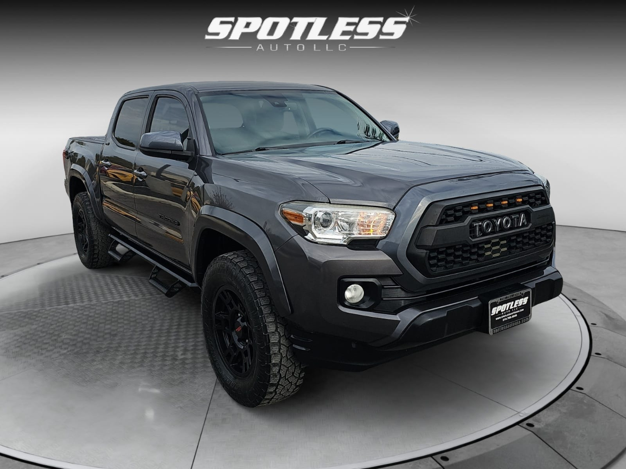 Toyota Tacoma SR5 2021