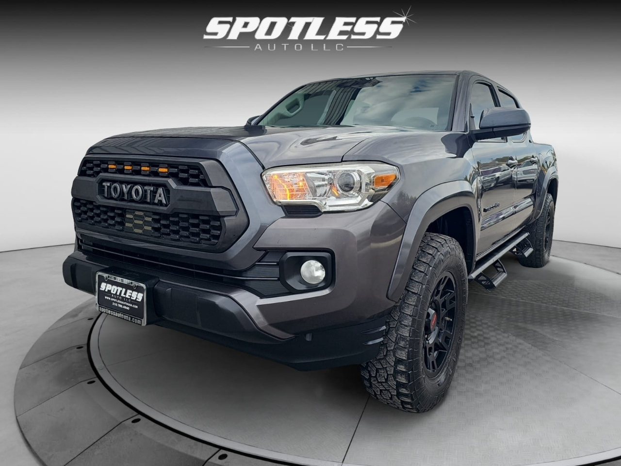 Toyota Tacoma SR5 2021