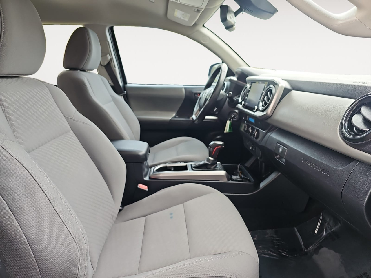 Toyota Tacoma SR5 2021