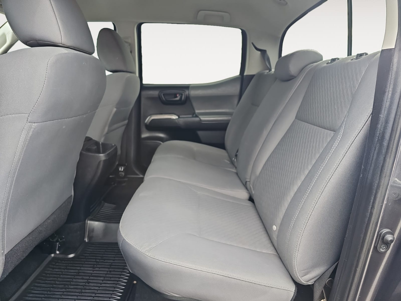 Toyota Tacoma SR5 2021