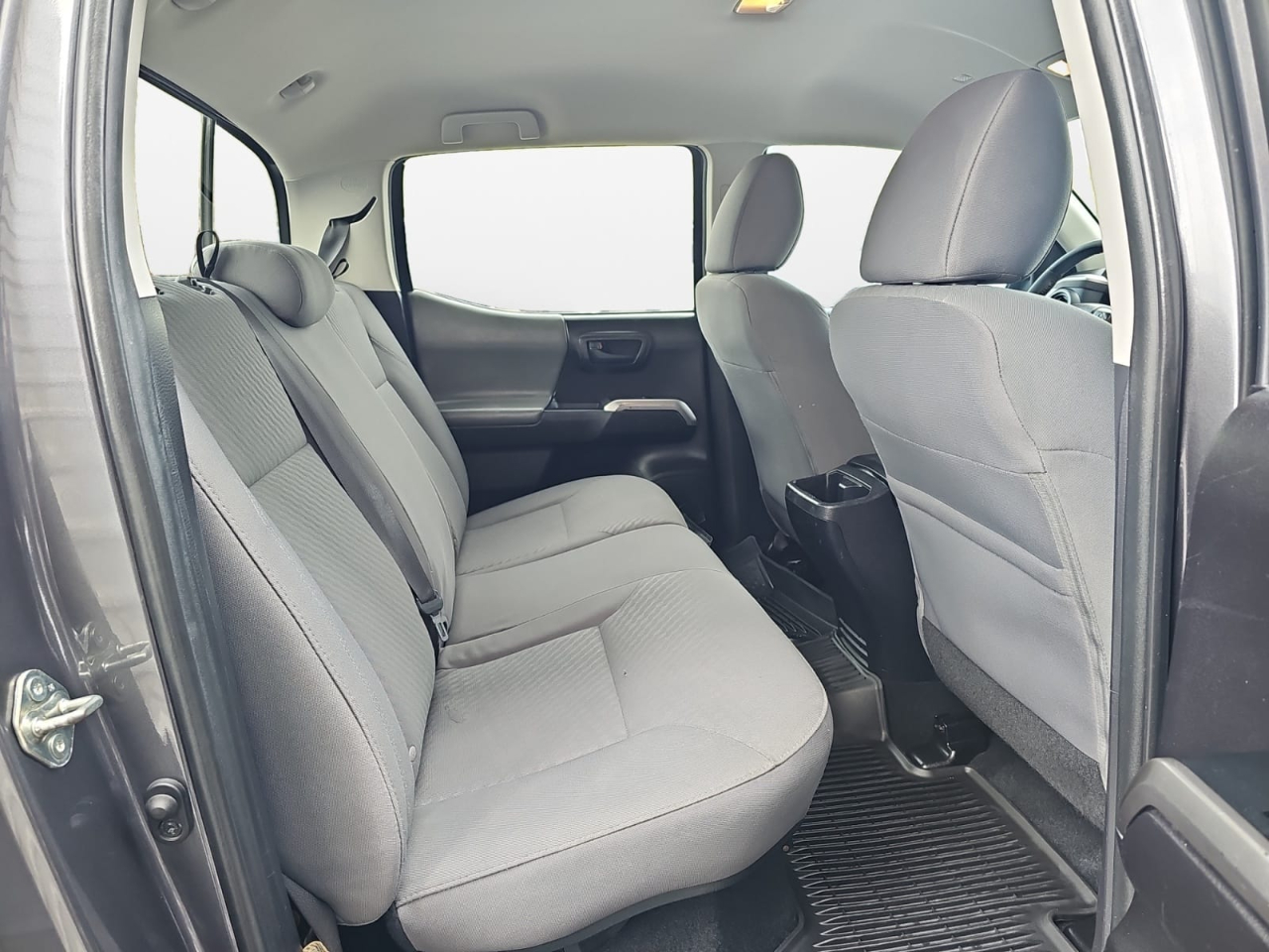 Toyota Tacoma SR5 2021