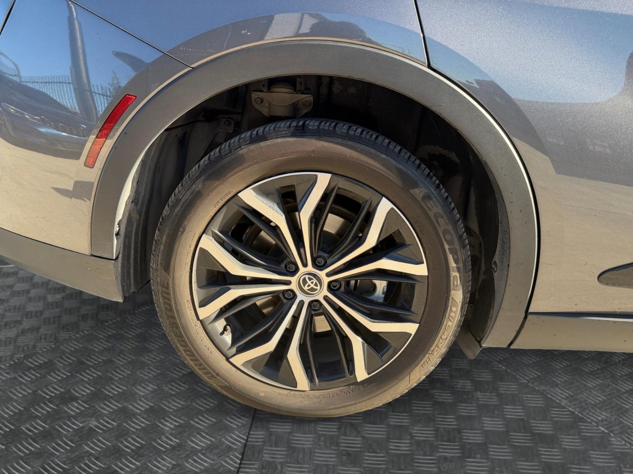 Toyota Crown XLE 2024