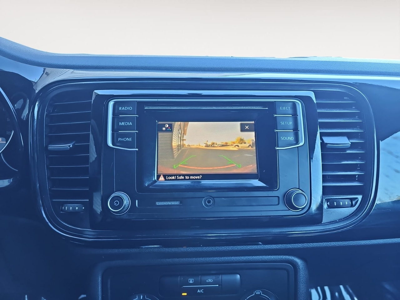 Volkswagen Beetle 2.0T Final Edition SE 2019