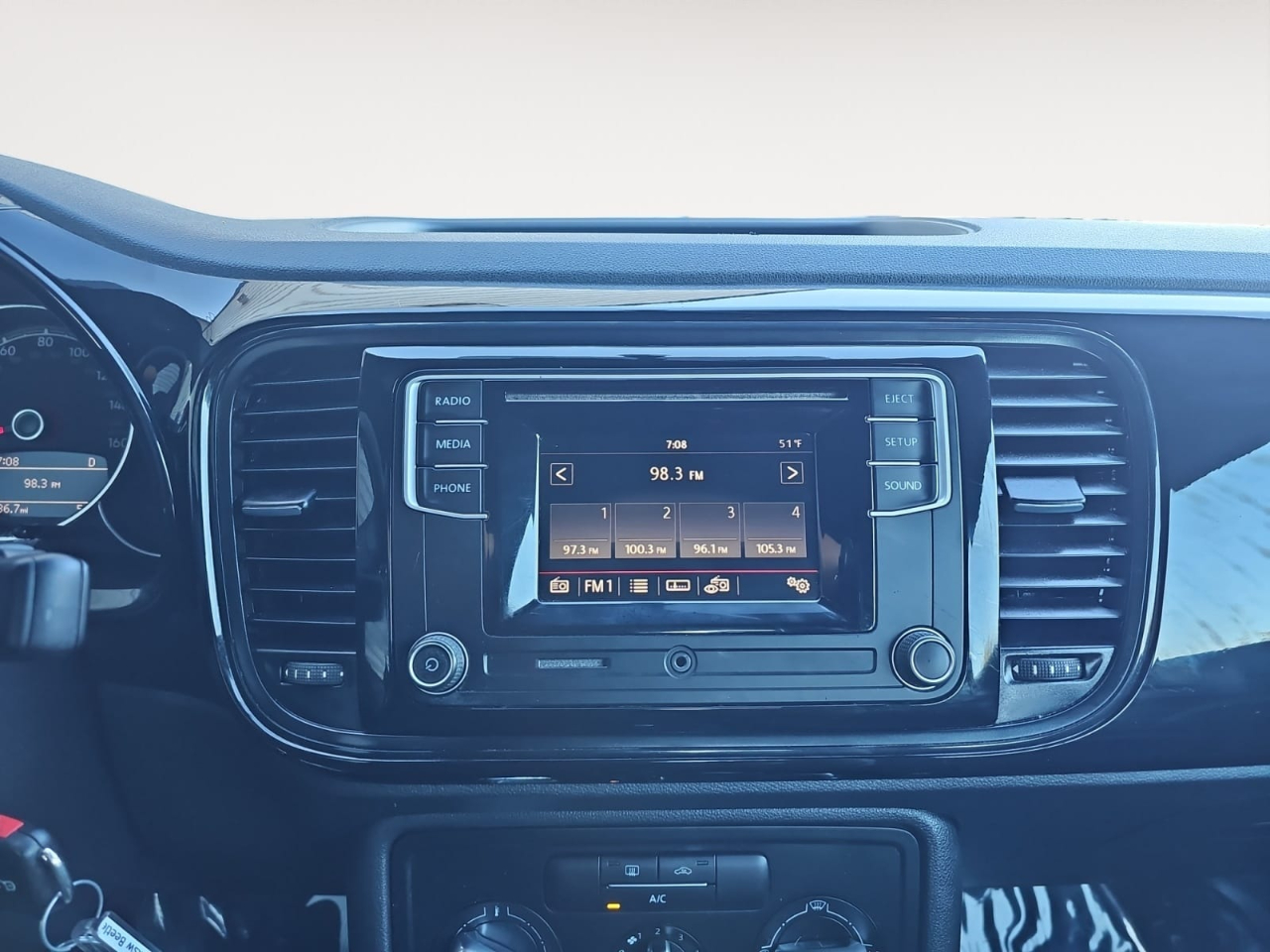 Volkswagen Beetle 2.0T Final Edition SE 2019