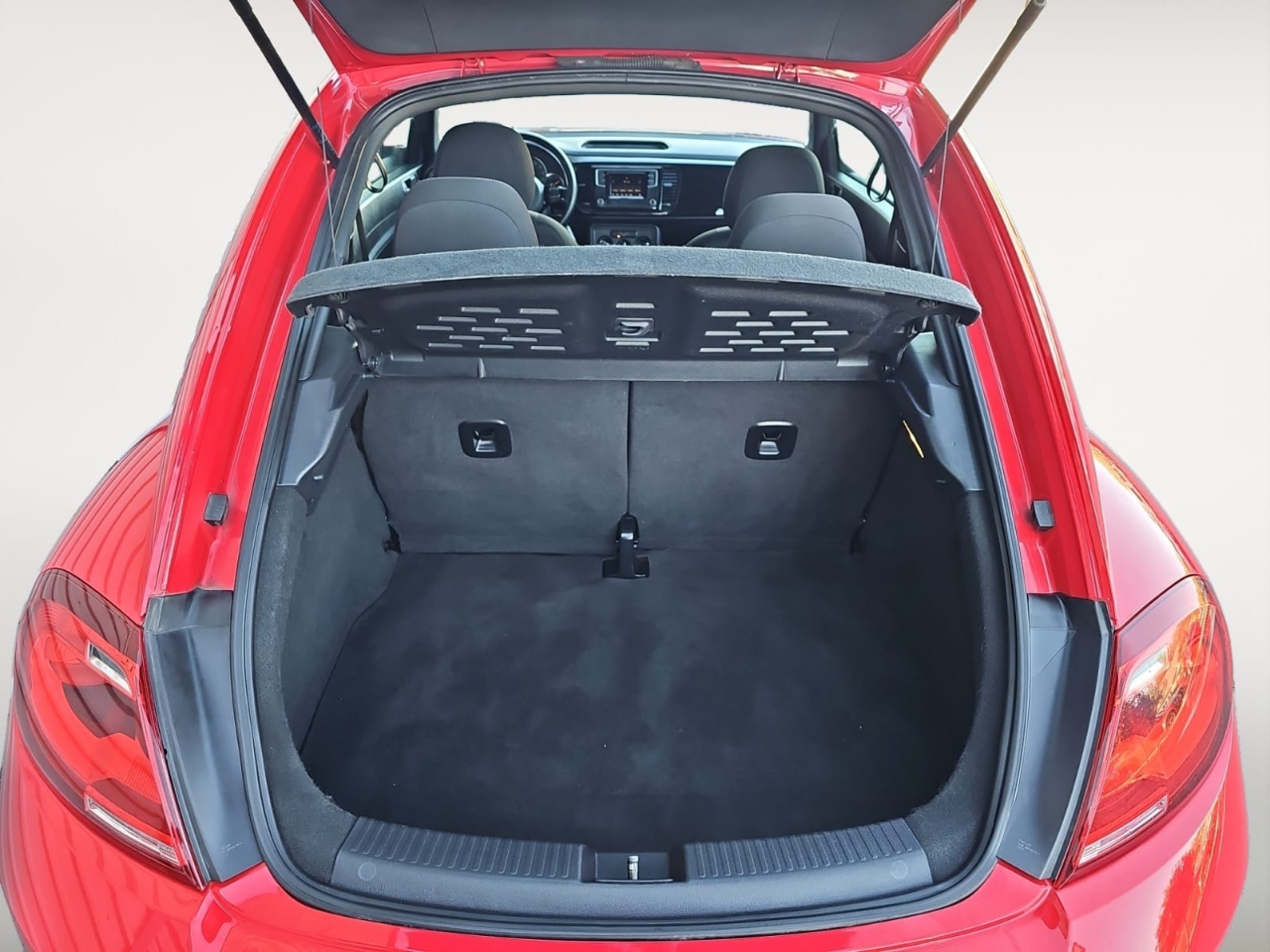 Volkswagen Beetle 2.0T Final Edition SE 2019