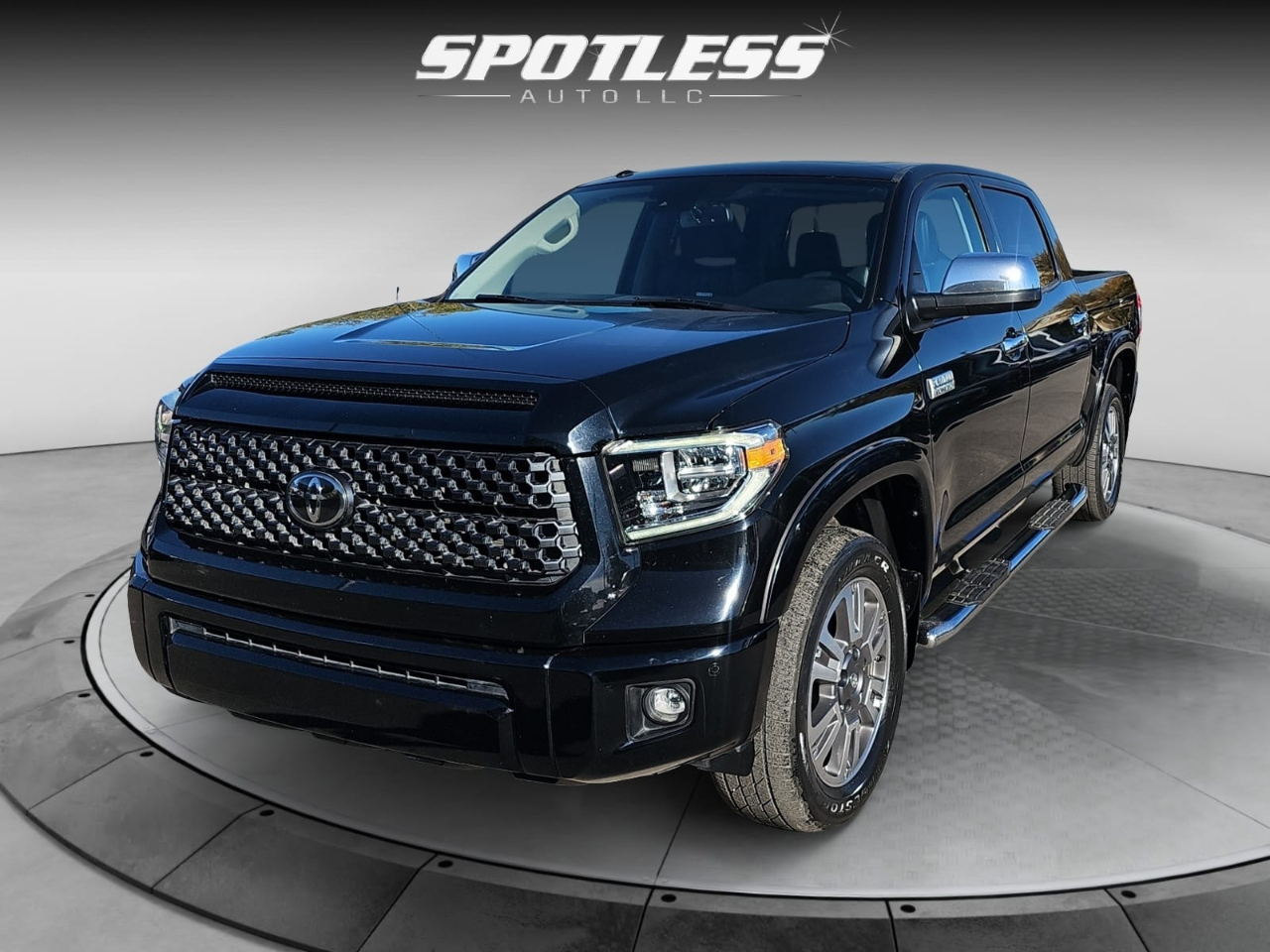 Toyota Tundra Platinum CrewMax 5.7L 4WD 2019