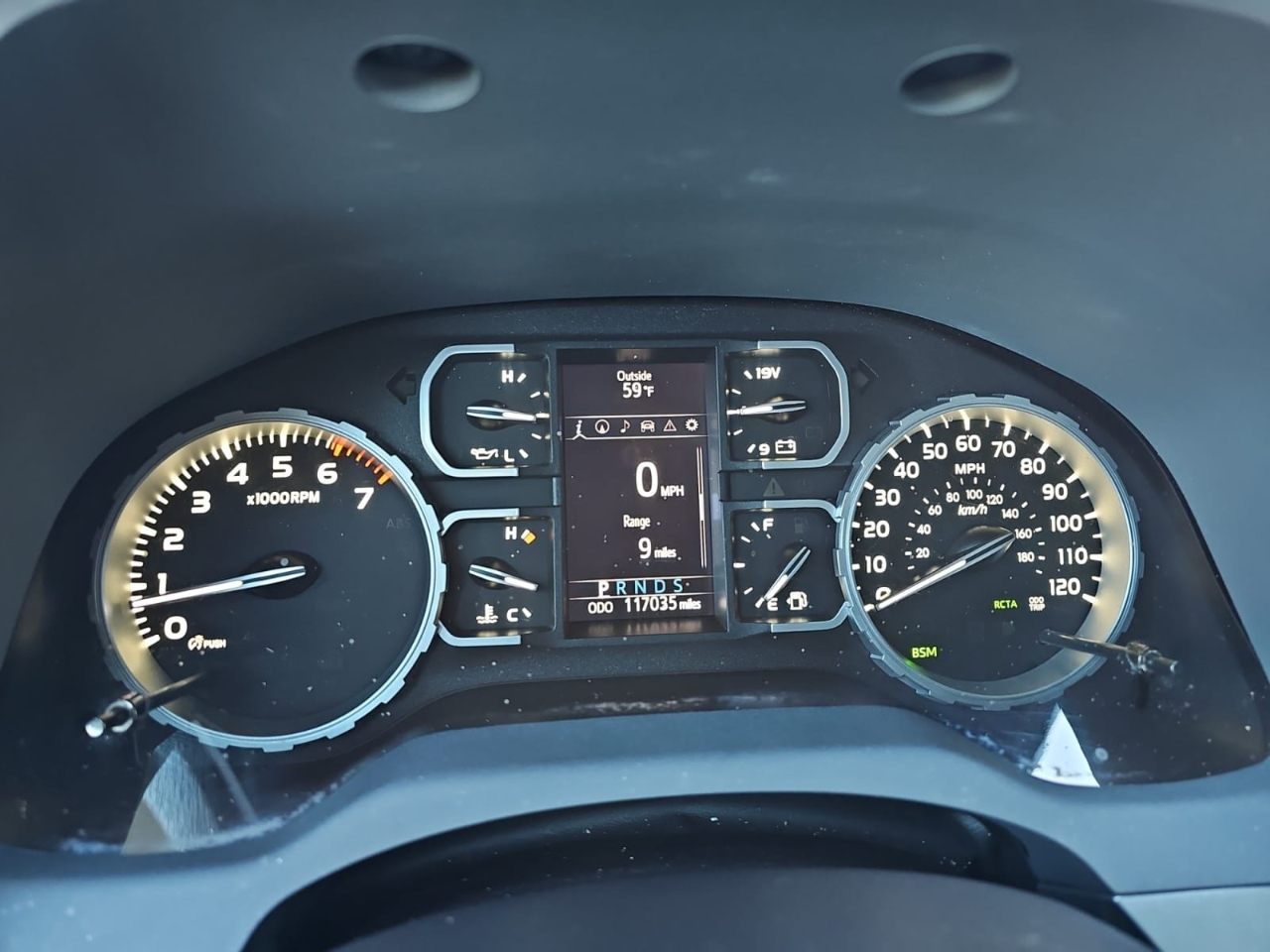 Toyota Tundra Platinum CrewMax 5.7L 4WD 2019