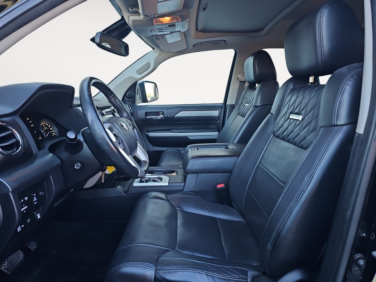 Toyota Tundra Platinum CrewMax 5.7L 4WD 2019