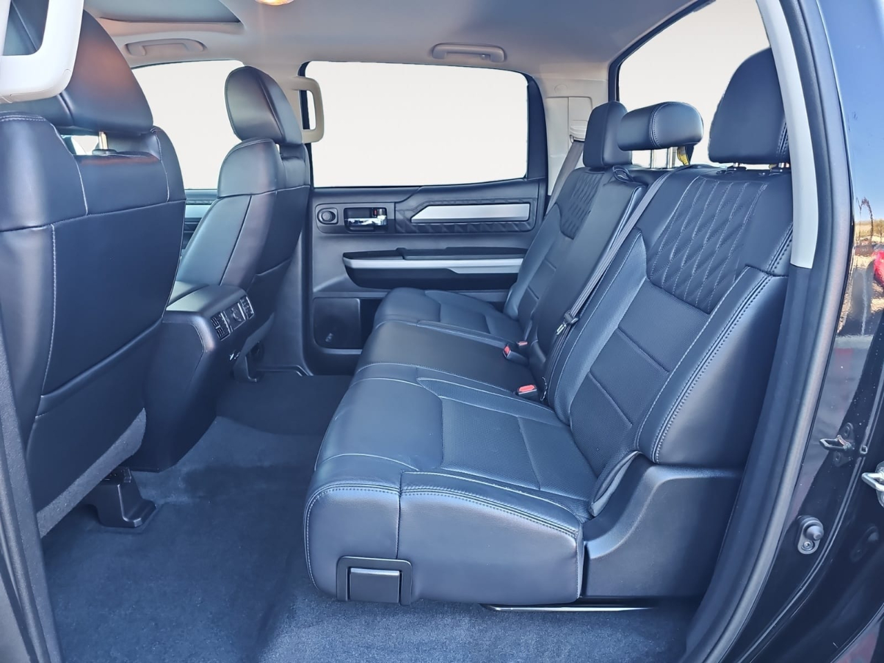 Toyota Tundra Platinum CrewMax 5.7L 4WD 2019