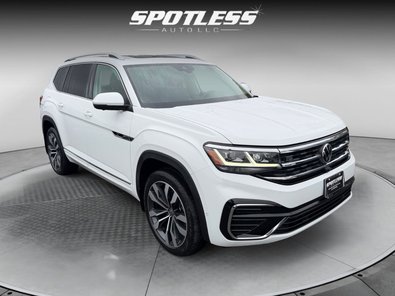 Volkswagen Atlas V6 SEL Premium R-Line 4MOTION 2022