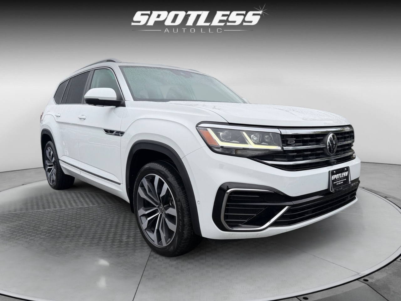 Volkswagen Atlas V6 SEL Premium R-Line 4MOTION 2022