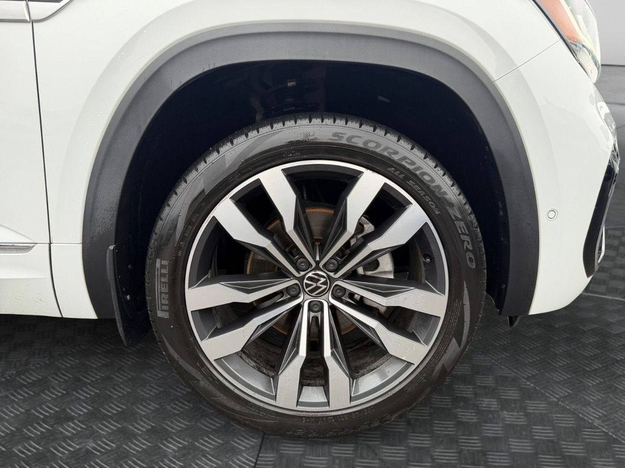 Volkswagen Atlas V6 SEL Premium R-Line 4MOTION 2022