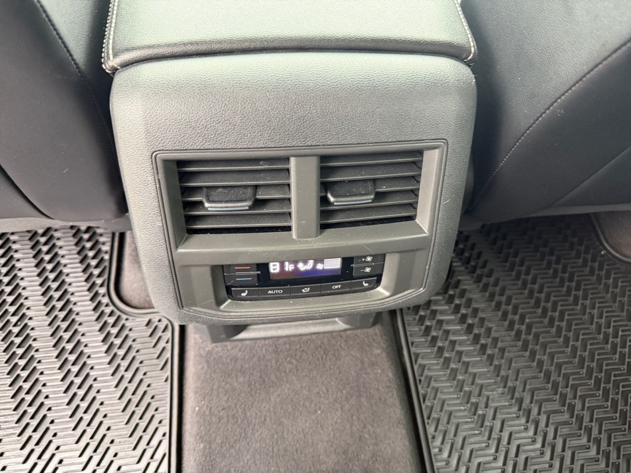 Volkswagen Atlas V6 SEL Premium R-Line 4MOTION 2022