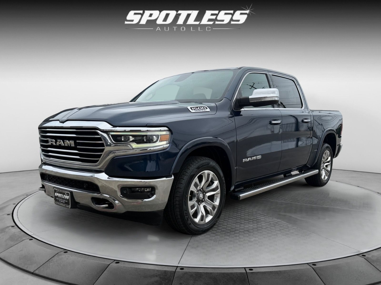 RAM 1500 Longhorn Crew Cab SWB 2WD 2019