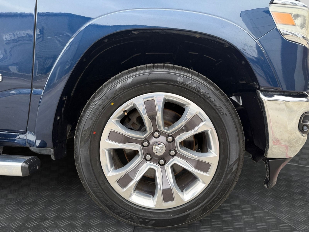 RAM 1500 Longhorn Crew Cab SWB 2WD 2019