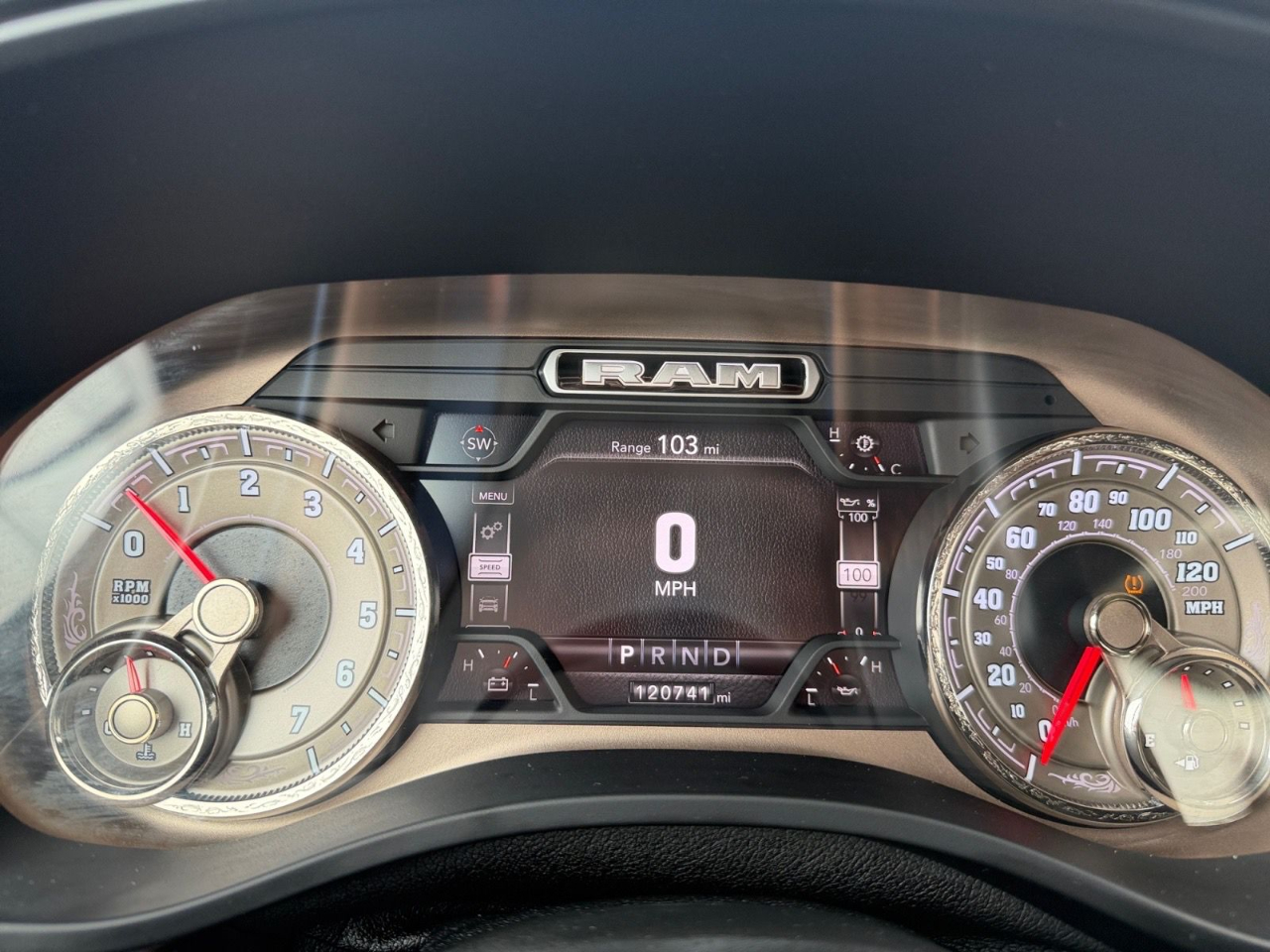 RAM 1500 Longhorn Crew Cab SWB 2WD 2019