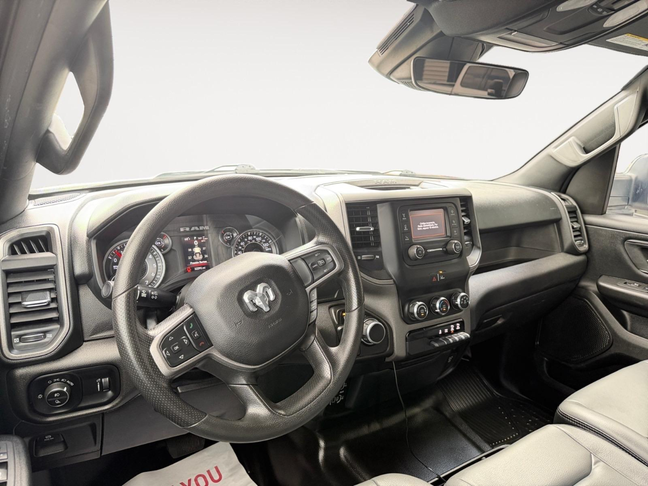 RAM 1500 Tradesman Quad Cab 2WD 2022