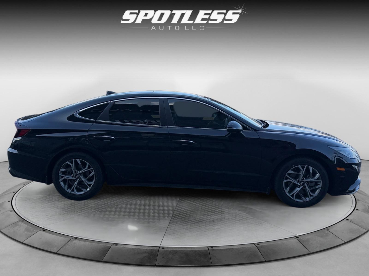 Hyundai Sonata SEL 2022