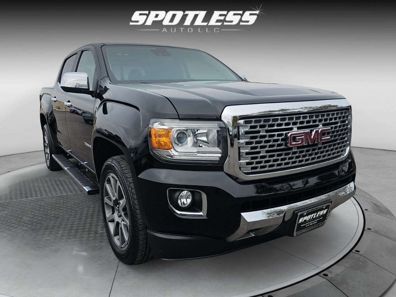 GMC Canyon Denali Crew Cab 2WD Long Box 2019